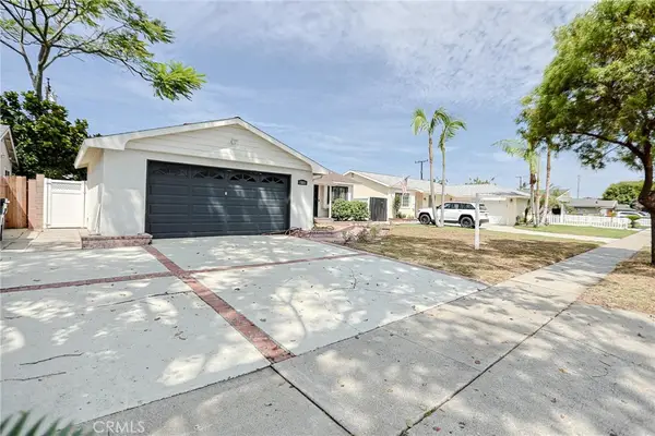15611 Toway, Huntington Beach, CA 92647