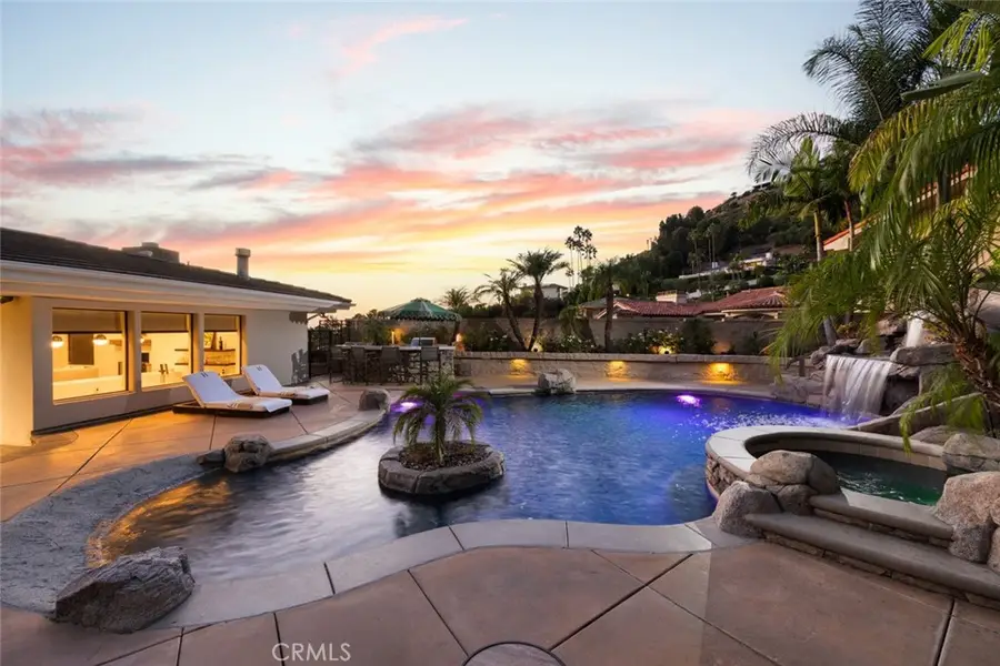 10491 Ridgeway Drive, North Tustin, CA 92705 - #3
