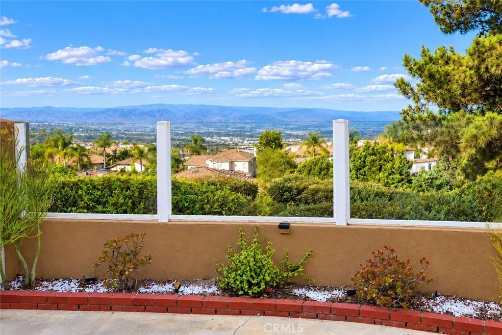 19381 Cascade Drive, Lake Forest, CA 92679 - #1
