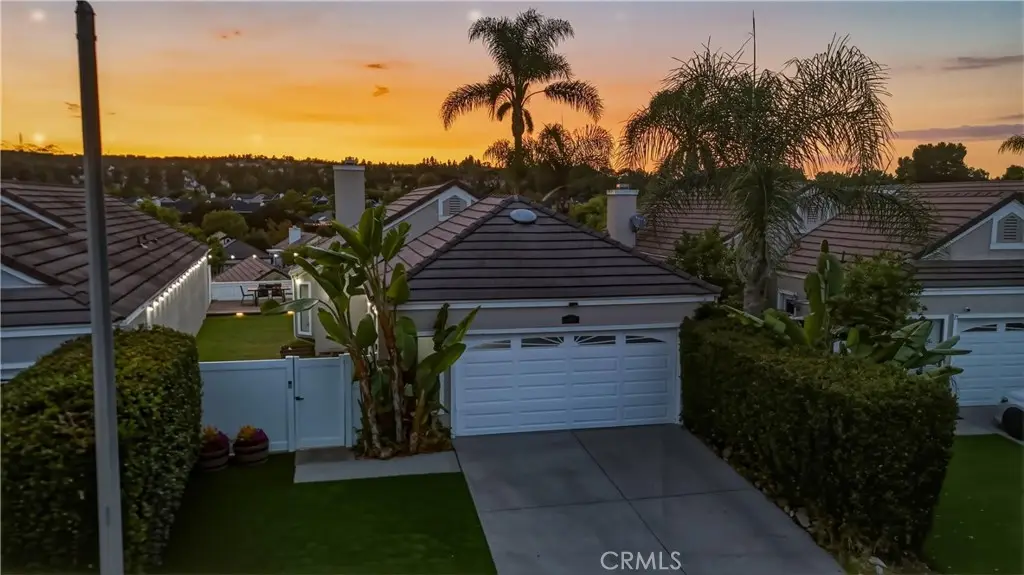 19 Indian Hill, Laguna Hills, CA 92653 - #1
