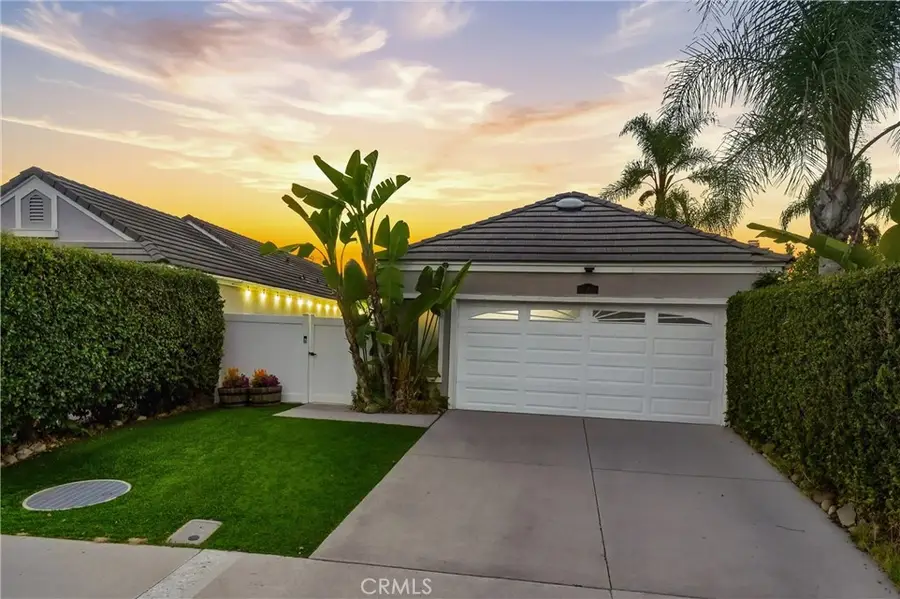 19 Indian Hill, Laguna Hills, CA 92653 - #2