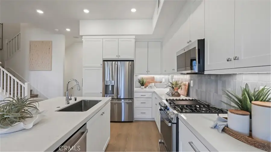 1298 Hummingbird Place, Montebello, CA 90640 - #3