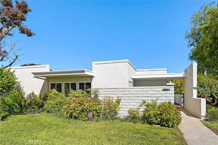 2200 Via Mariposa E, Laguna Woods, CA 92637 - #3