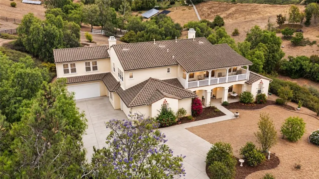 1964 Tracy Court, Fallbrook, CA 92028 - #1