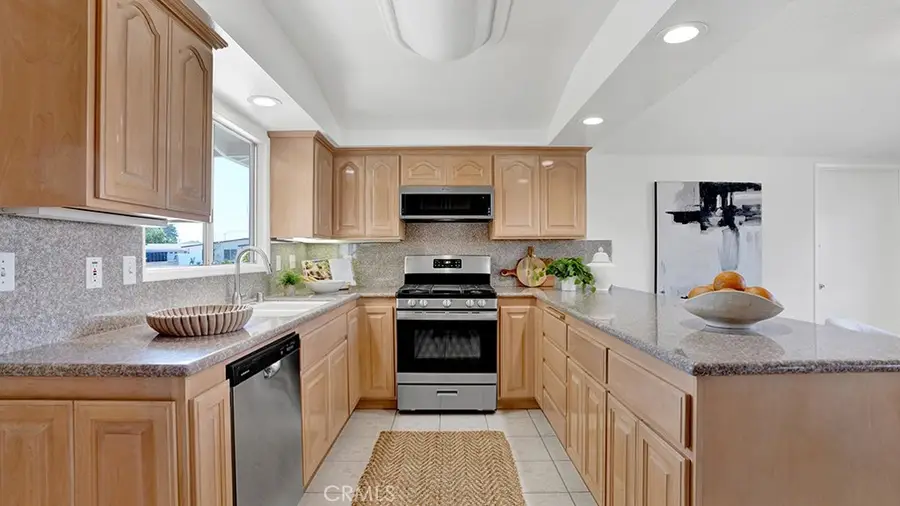13572 Yosemite, Westminster, CA 92683 - #2