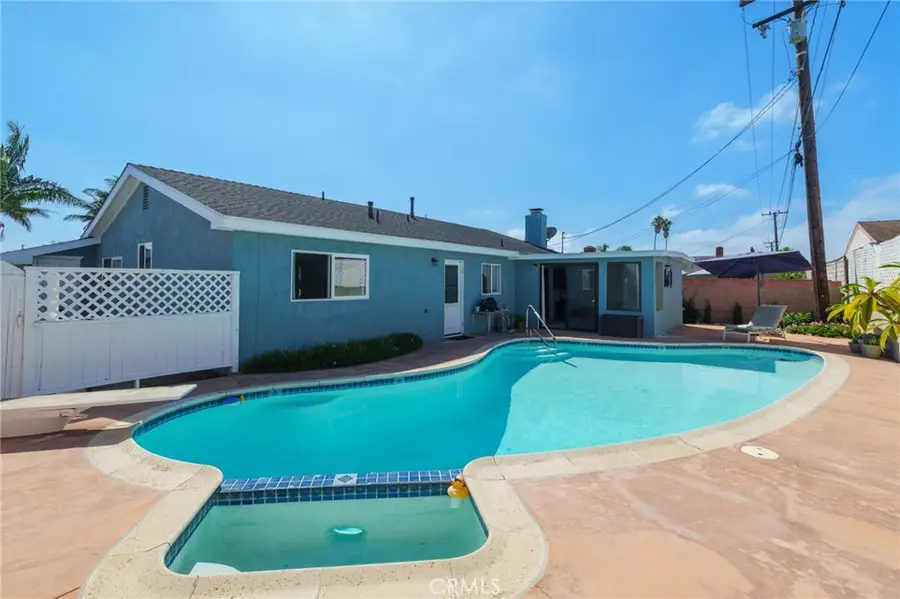 16281 Saratoga Lane, Huntington Beach, CA 92649 - #2