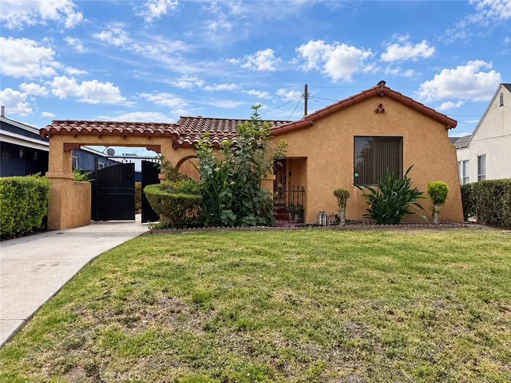 1622 W 71st, Los Angeles, CA 90047 - #1