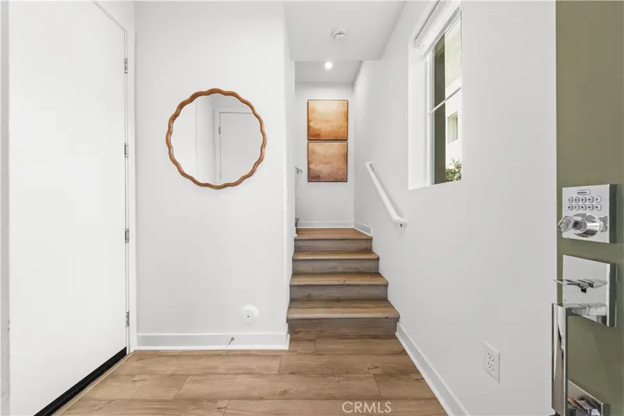 603 S Lyon, Santa Ana, CA 92705 - #2