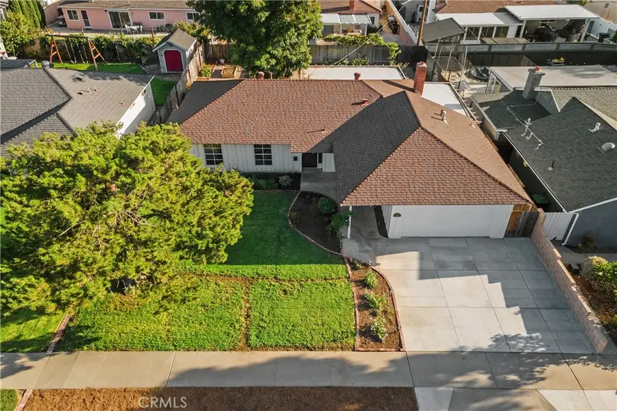 2132 E Trenton Avenue, Orange, CA 92867 - #3