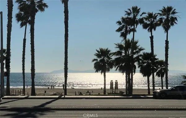 900 Pacific Coast, Huntington Beach, CA 92648