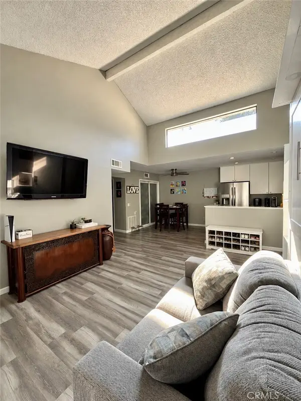 18804 Mandan St #814, Canyon Country, CA 91351