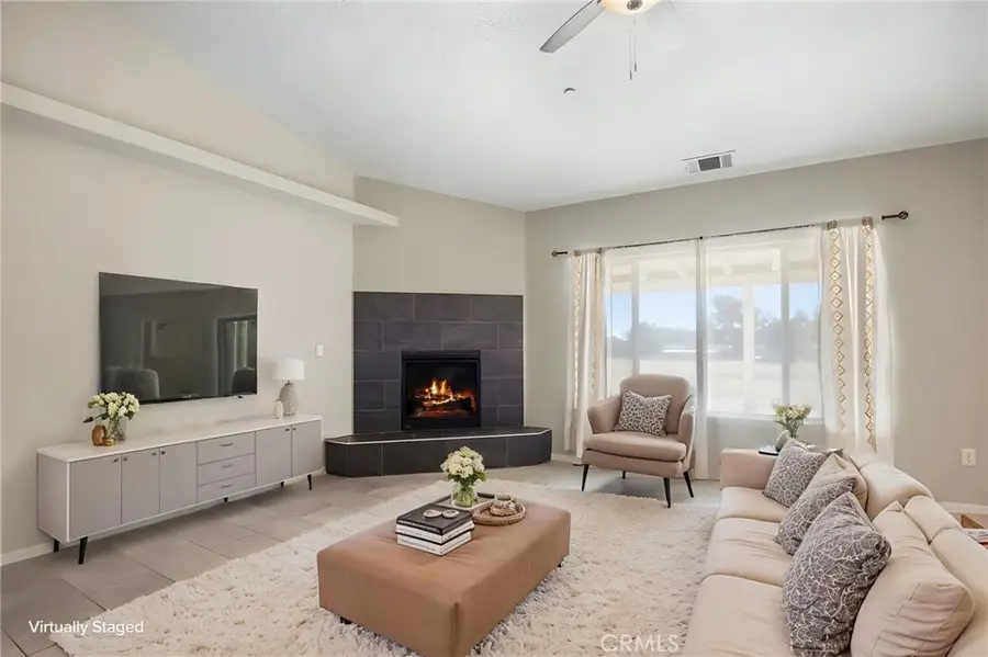 8537 11th Avenue, Hesperia, CA 92345 - #3