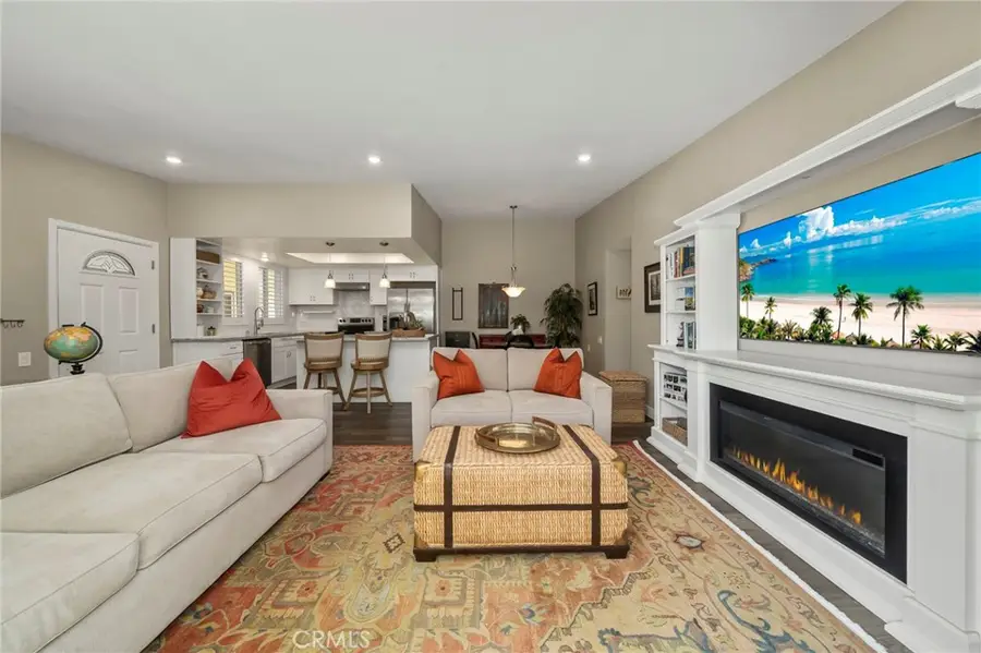 1 Via Castilla #Q, Laguna Woods, CA 92637 - #2