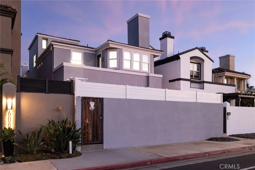 606 Goldenwest, Huntington Beach, CA 92648 - #1