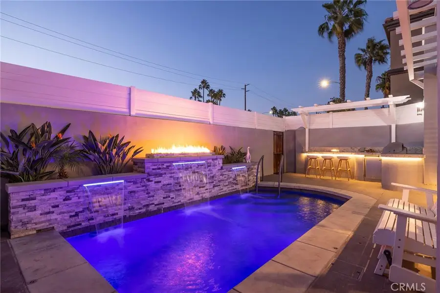 606 Goldenwest, Huntington Beach, CA 92648 - #2