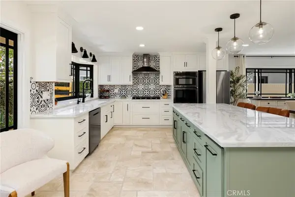 21052 Amberwick Lane, Huntington Beach, CA 92646