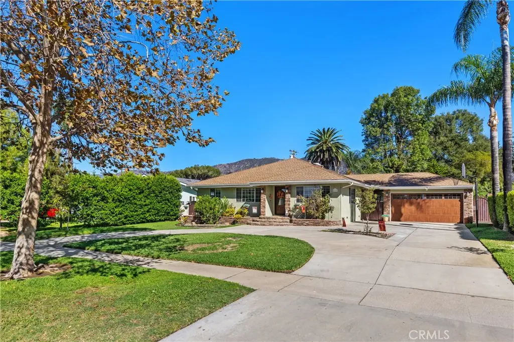 611 E Foothill Blvd, Glendora, CA 91741 - #1