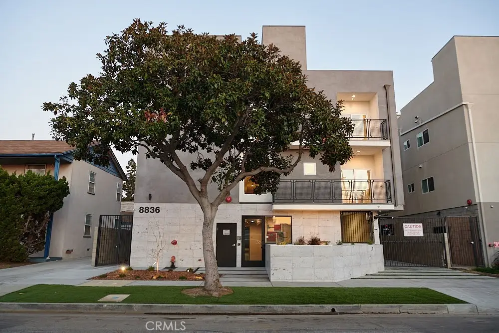 8836 Reading, Los Angeles, CA 90045 - #1