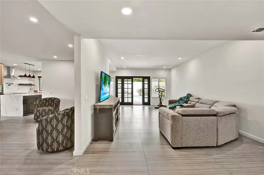 21151 Chubasco Lane, Huntington Beach, CA 92646 - #2
