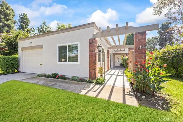 3401 Punta Alta, Laguna Woods, CA 92637
