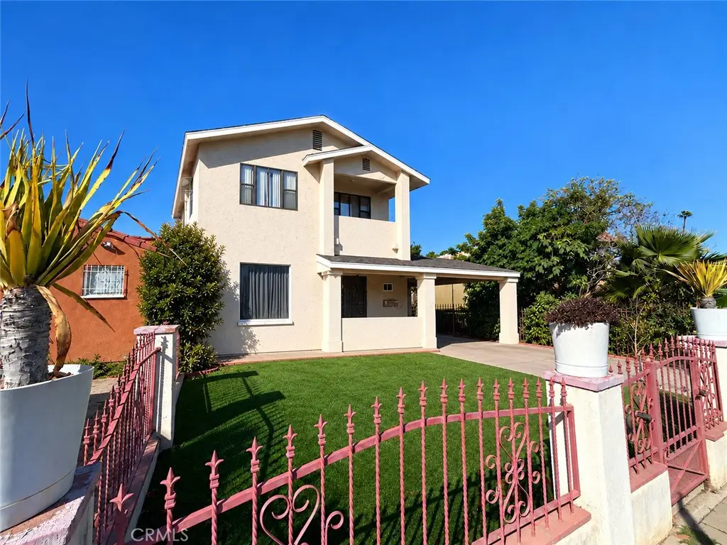 533 W 113th, Los Angeles, CA 90044 - #1