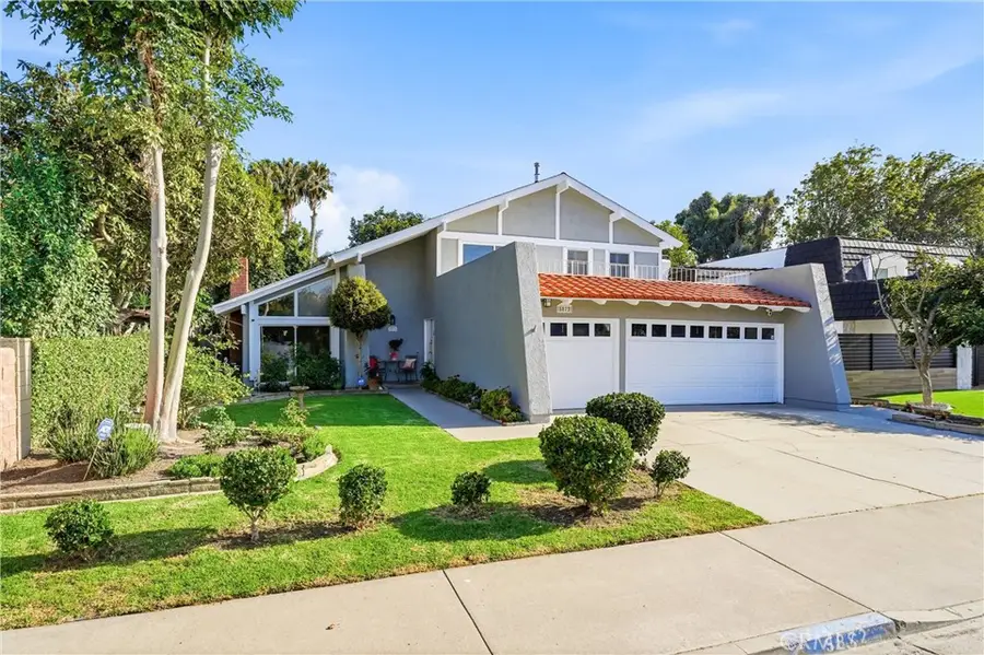 5872 Meadowbrook Drive, Huntington Beach, CA 92649 - #3