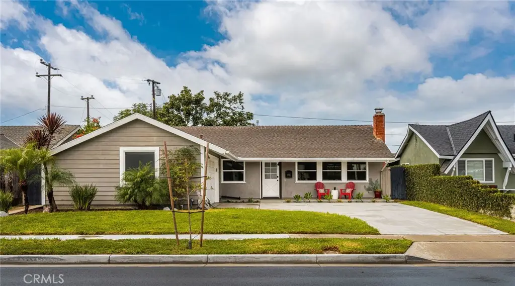 17751 Lewis, Huntington Beach, CA 92647 - #1