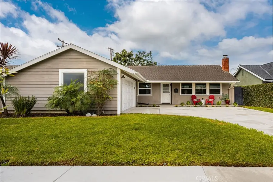 17751 Lewis, Huntington Beach, CA 92647 - #2