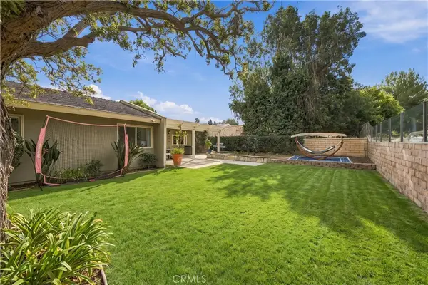 18971 Antioch, Irvine, CA 92603