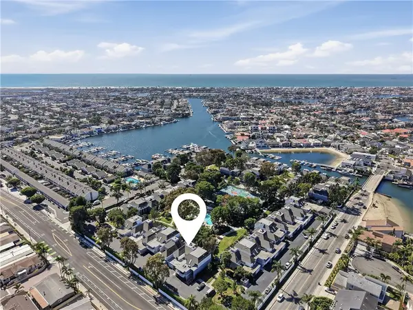 16387 Forest Hills, Huntington Beach, CA 92649
