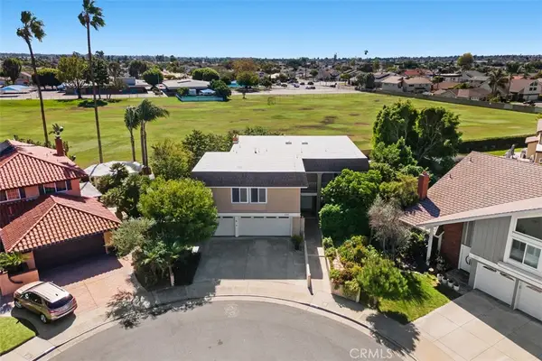 15581 Wild Plum Circle, Huntington Beach, CA 92647