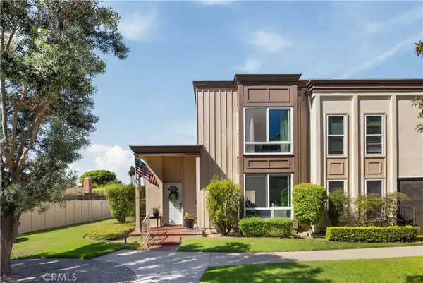9692 Brookhaven, Huntington Beach, CA 92646