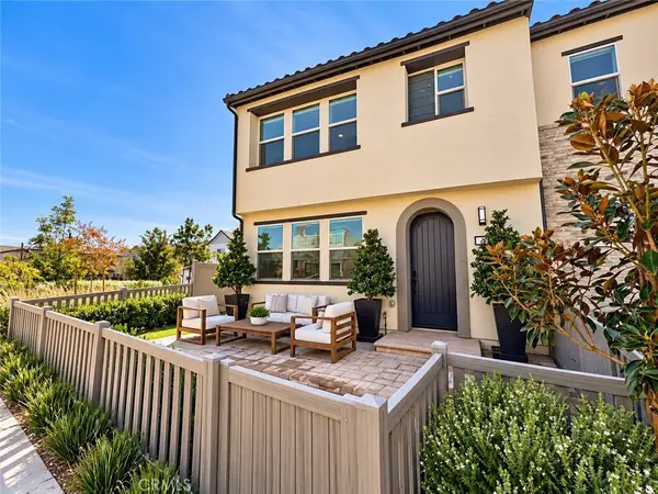 556 Hazel Drive, Rancho Mission Viejo, CA 92694