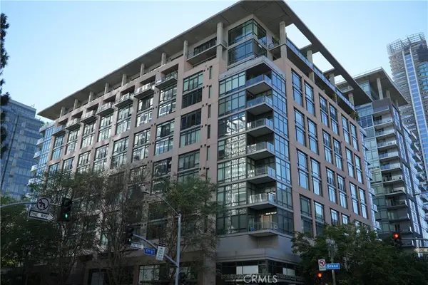 1111 S Grand Avenue #904, Los Angeles, CA 90015
