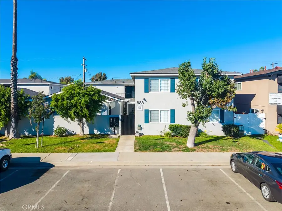 988 El Camino, Costa Mesa, CA 92626 - #3