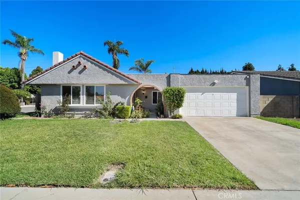 18162 Santa Adela Circle, Fountain Valley, CA 92708