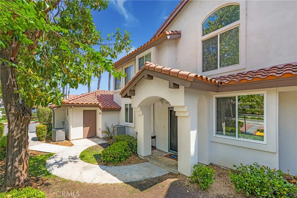2 Via Entrada, Rancho Santa Margarita, CA 92688 - #1