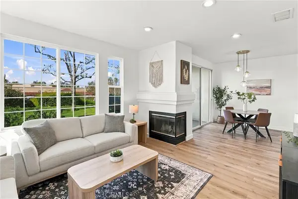 45 Santa Agatha, Rancho Santa Margarita, CA 92688