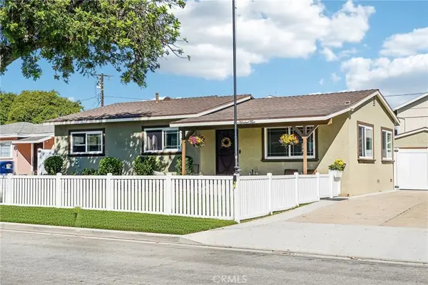 604 Knowell, Costa Mesa, CA 92627