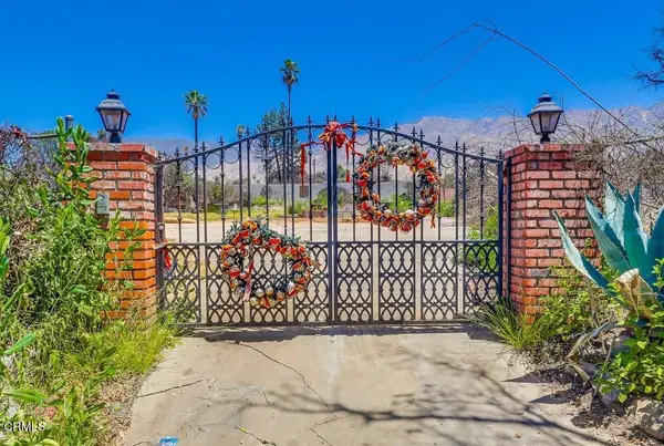 385 E Mariposa Street, Altadena, CA 91001