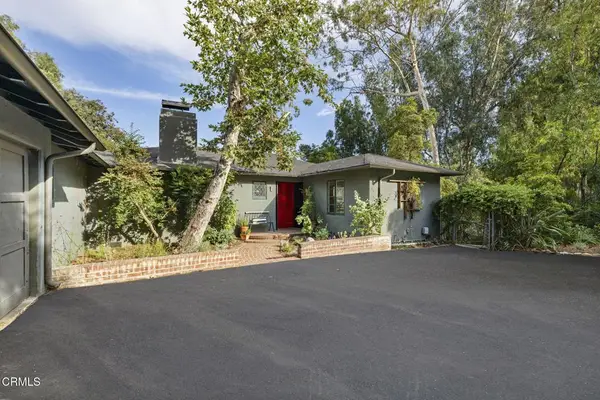 1556 Scenic Drive, Pasadena, CA 91103