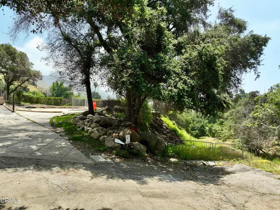 2880 Holliston Avenue, Altadena, CA 91001 - Image #2