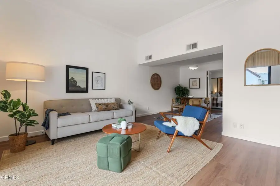 436 E Palm Avenue #301, Burbank, CA 91501 - #2