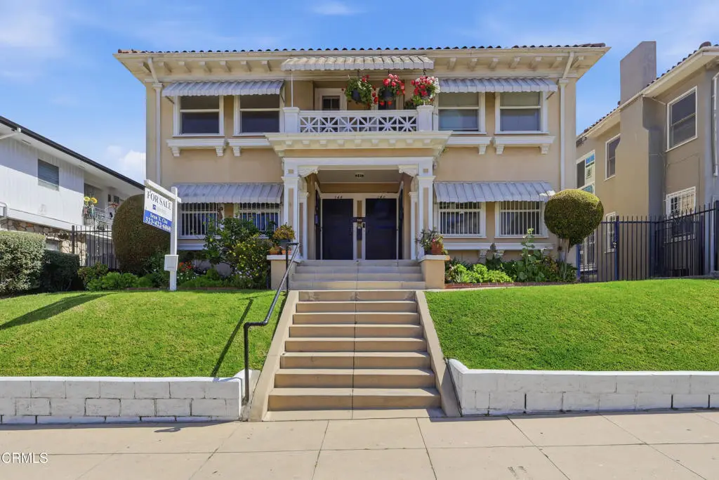 142  148 S Manhattan Place, Los Angeles, CA 90004 - #1
