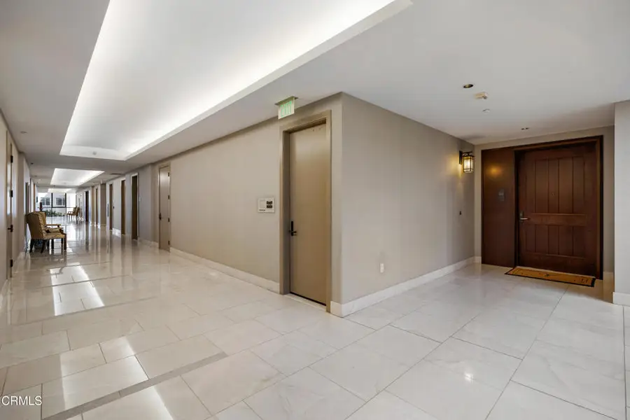 345 E Colorado Boulevard #302, Pasadena, CA 91101 - #2