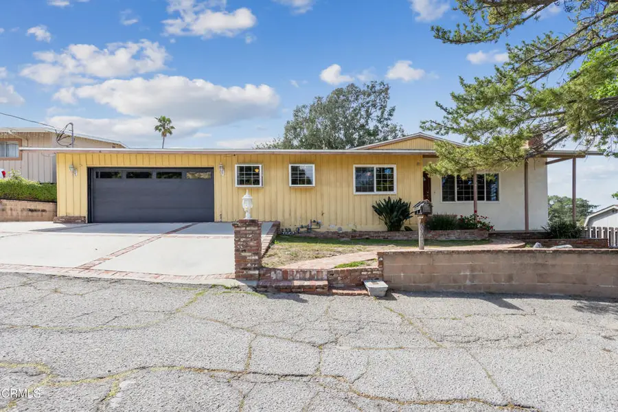 6940 Bellclaire Street, Tujunga, CA 91042 - #2