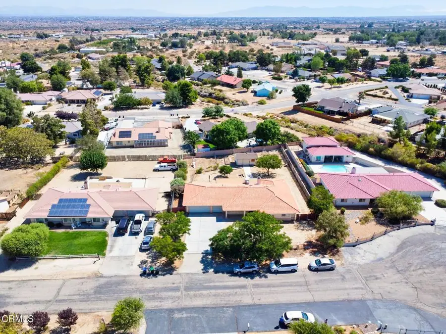 9527 Riggins Road, Phelan, CA 92371 - #2