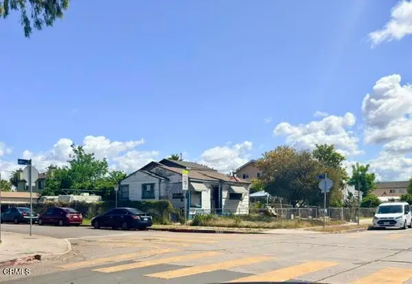 203 E 107th Street, Los Angeles, CA 90003
