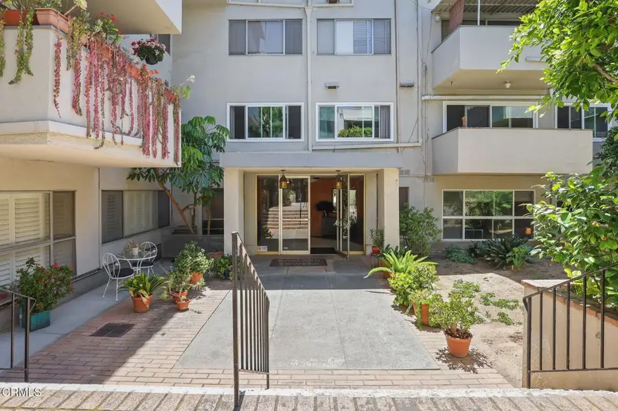 395 S Oakland Avenue #104, Pasadena, CA 91101 - #2