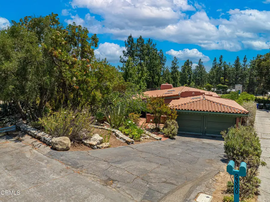 2300 El Moreno Street, La Crescenta, CA 91214 - #2